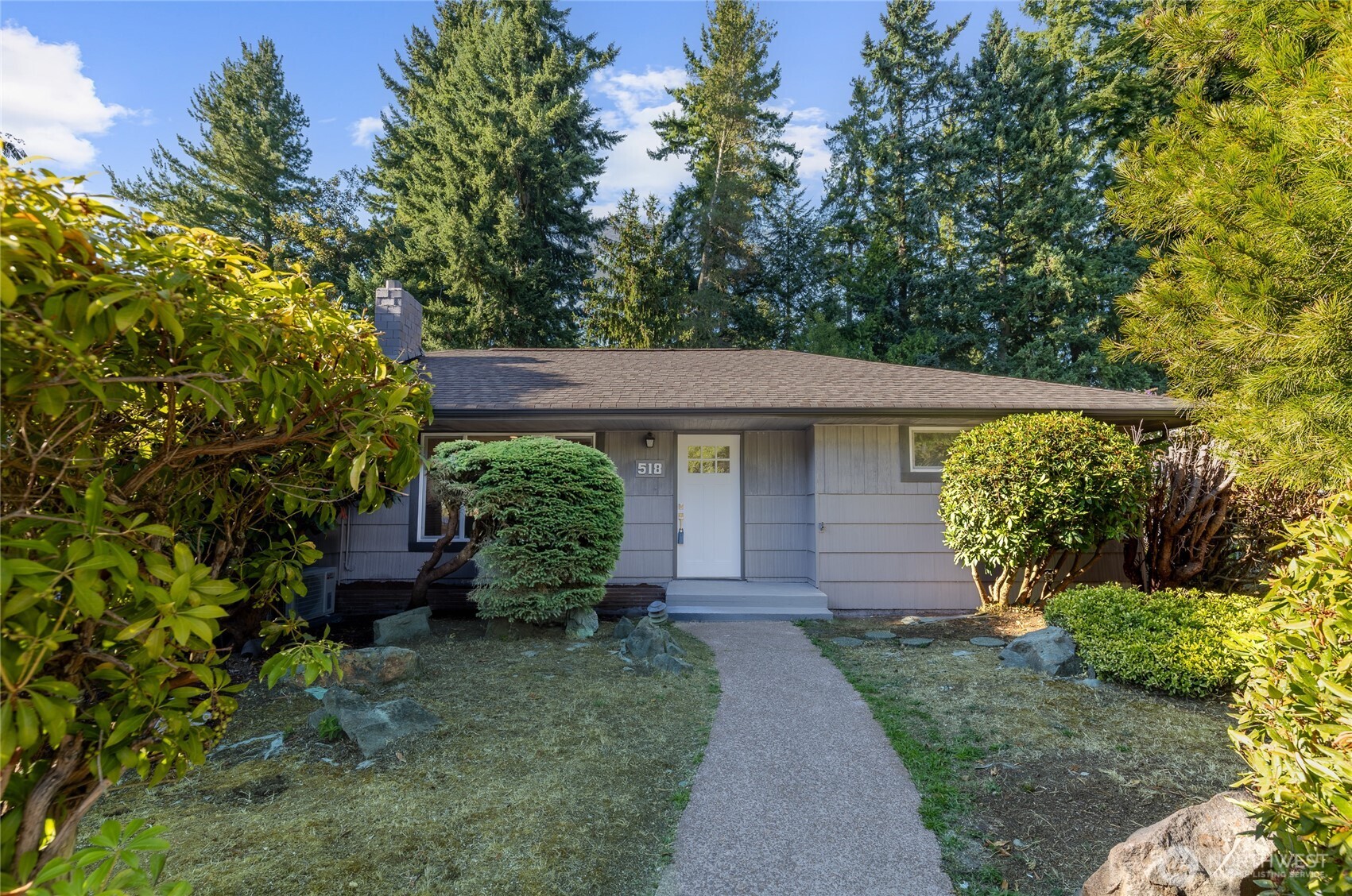 518 N 166th Street