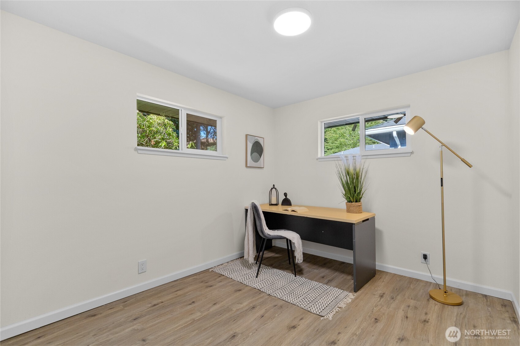 518 N 166th Street