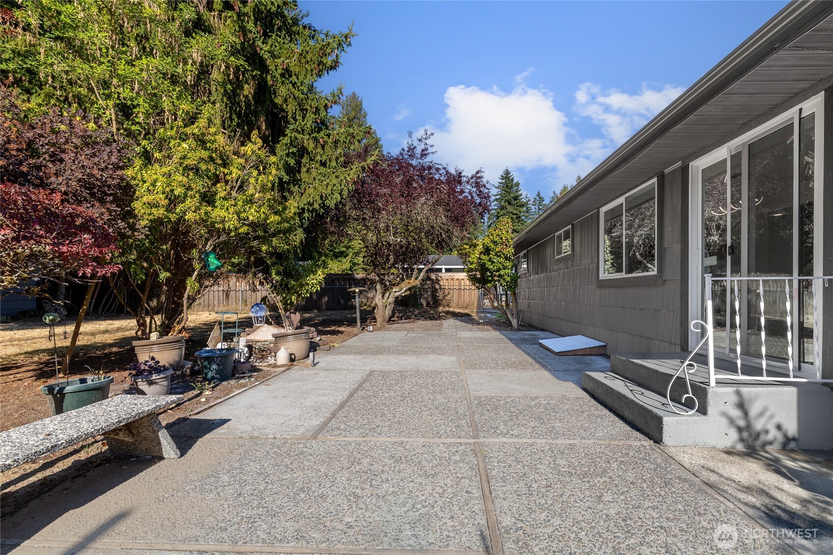 518 N 166th Street