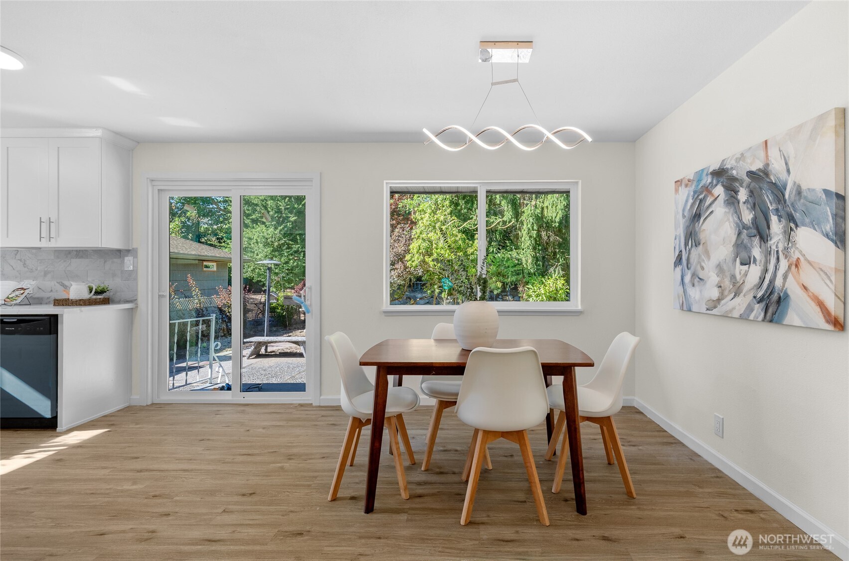 518 N 166th Street
