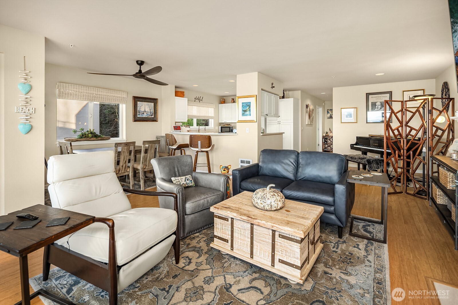 1402 Alki Avenue SW Unit: 402