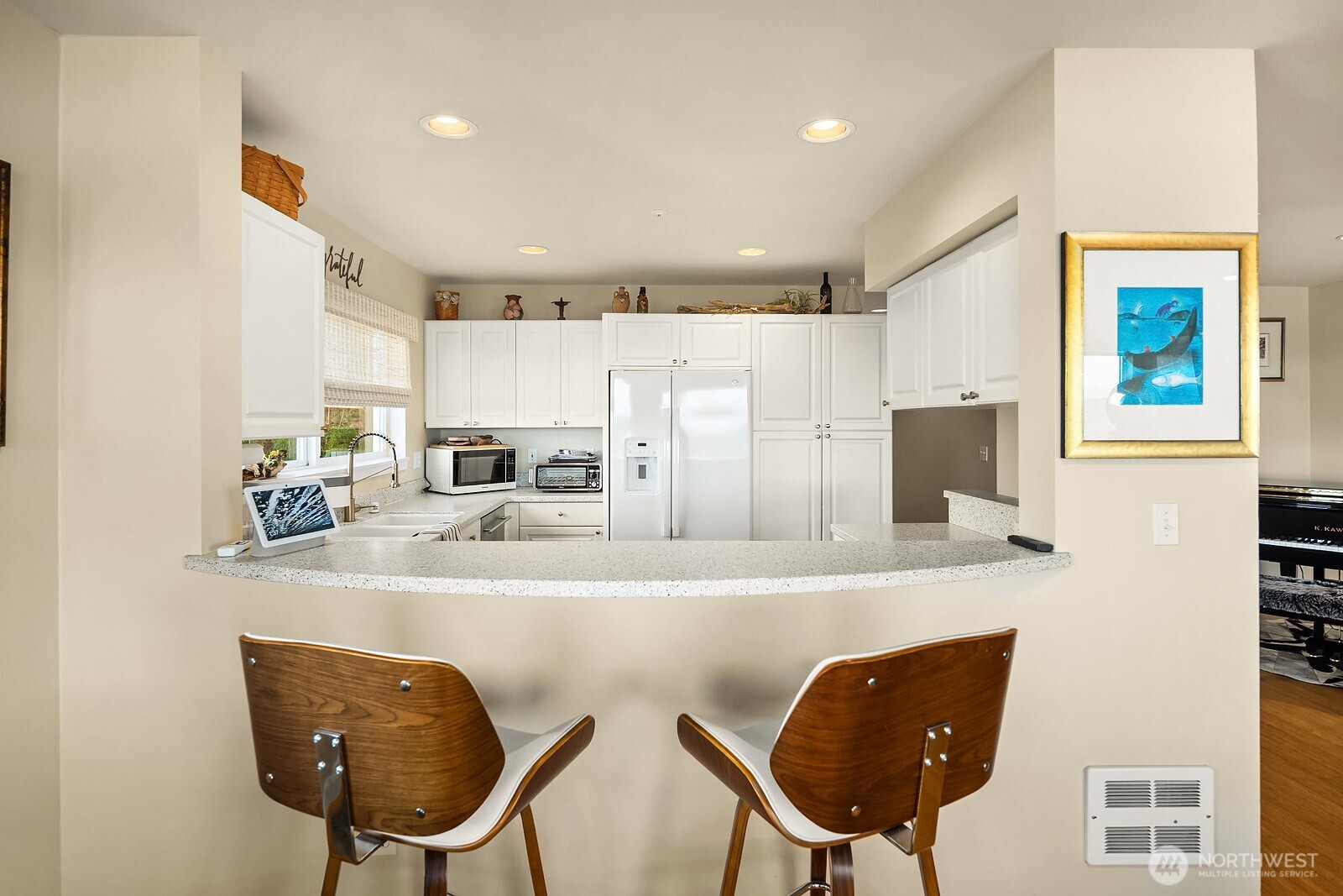 1402 Alki Avenue SW Unit: 402