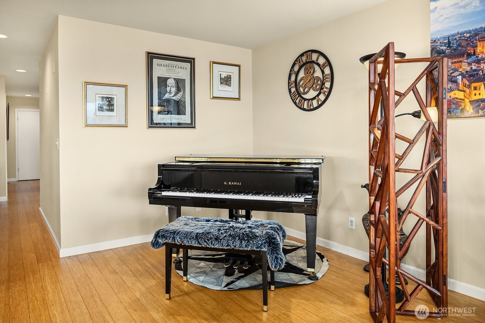 1402 Alki Avenue SW Unit: 402