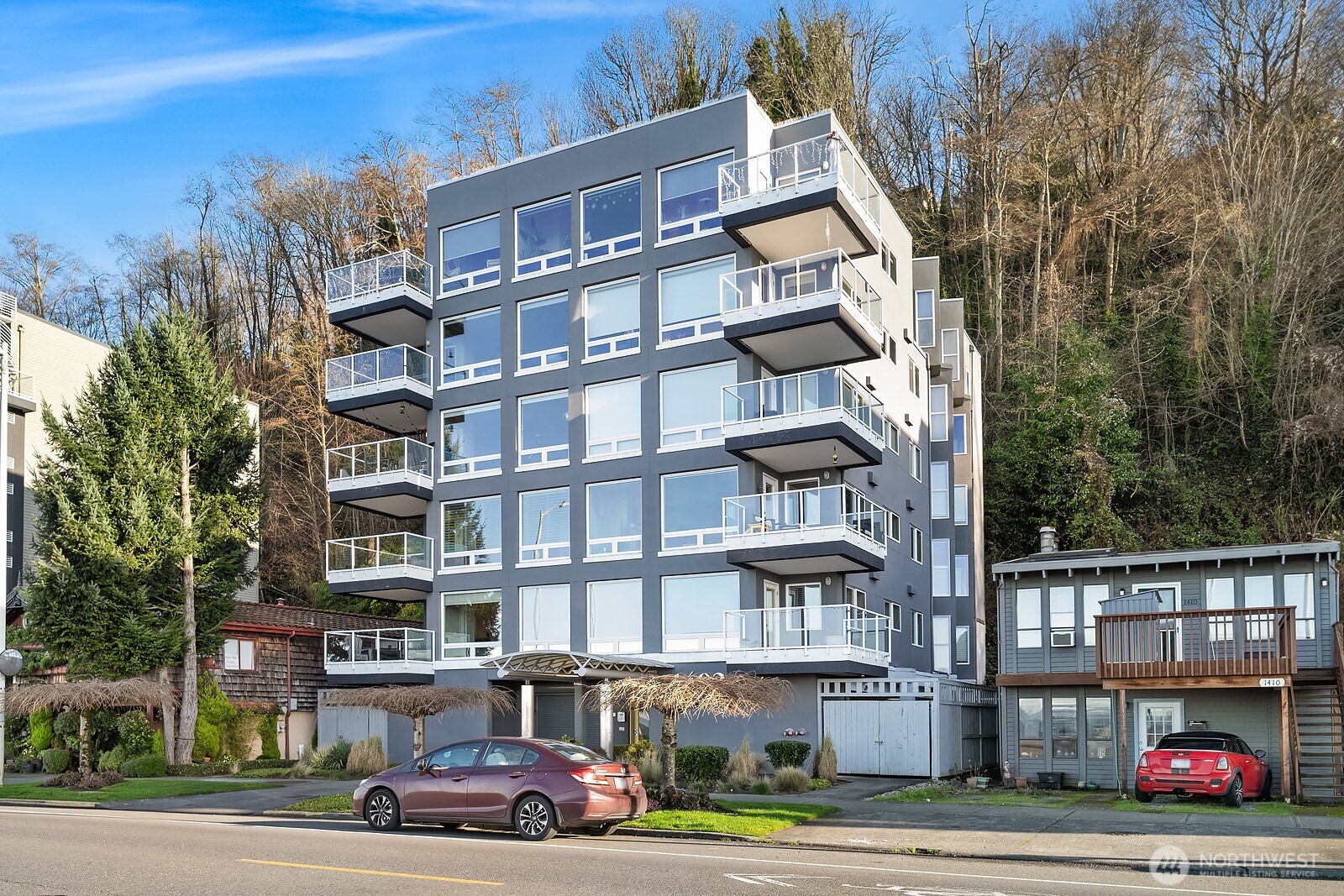1402 Alki Avenue SW Unit: 402