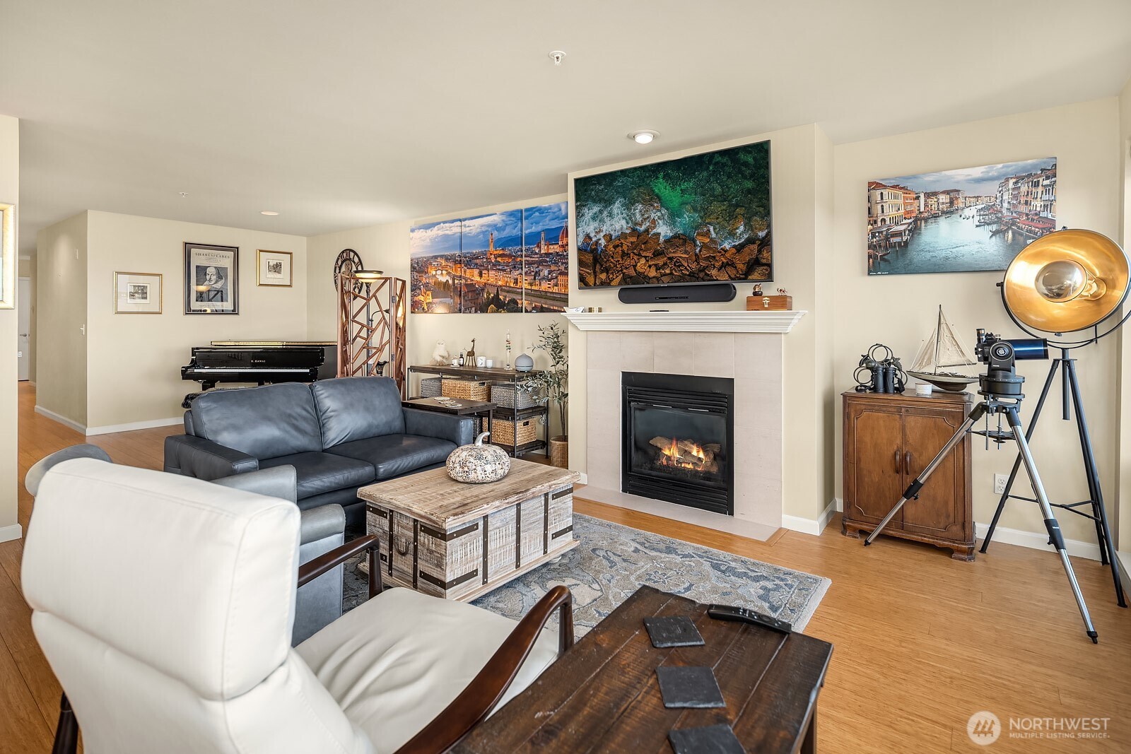 1402 Alki Avenue SW Unit: 402