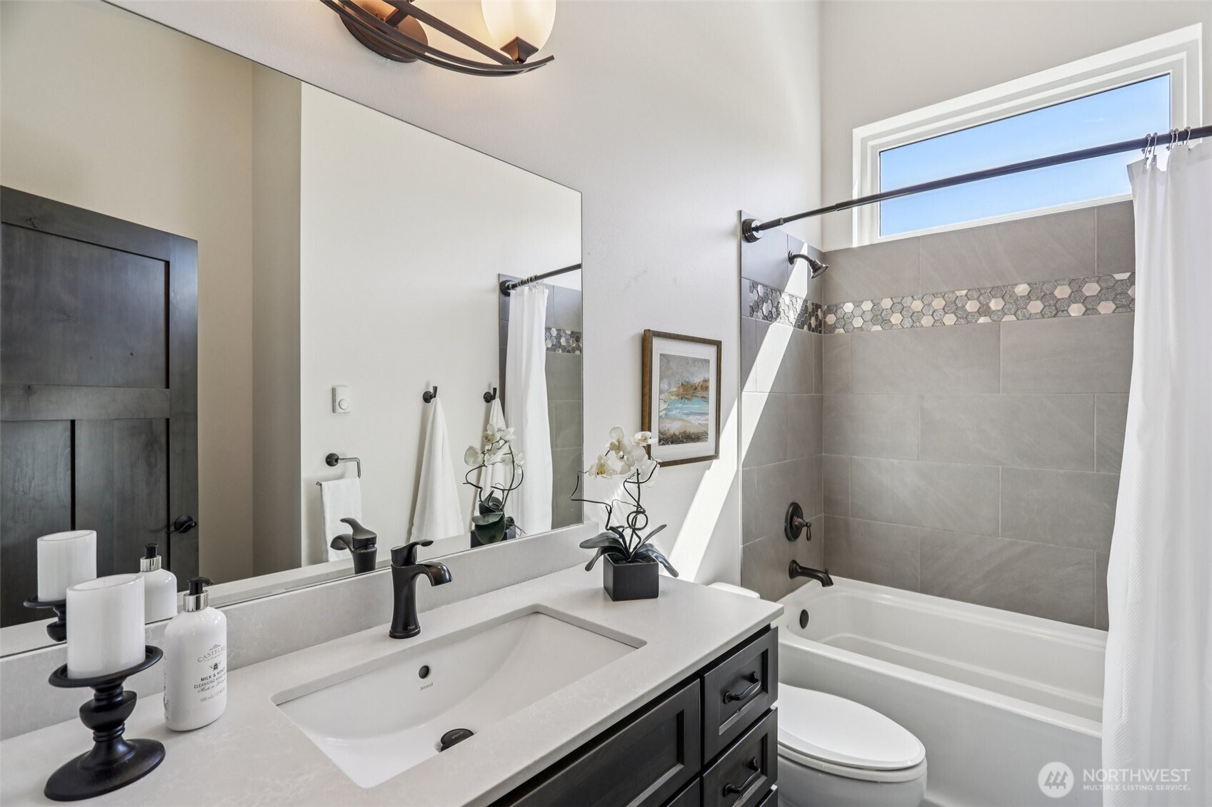 1402 194th Street SE Unit: 9