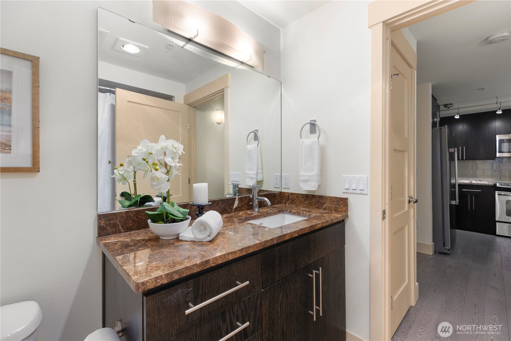 511 100th Avenue NE Unit: 109