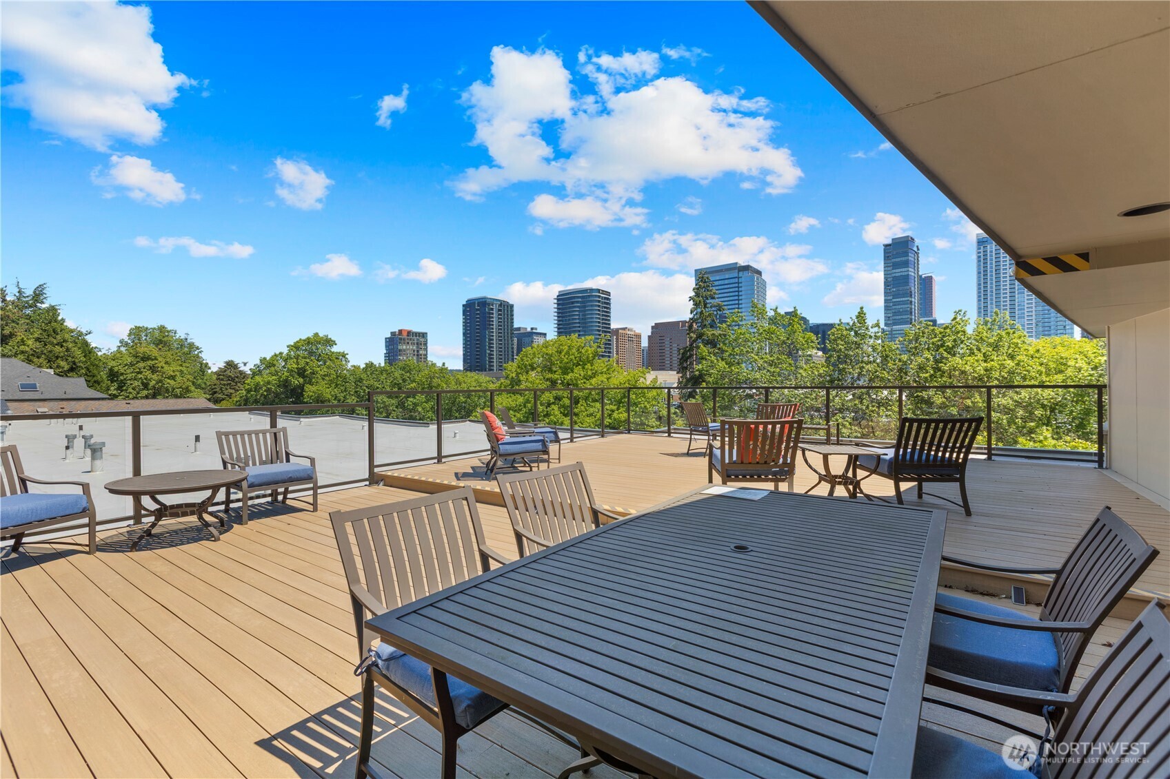 511 100th Avenue NE Unit: 109