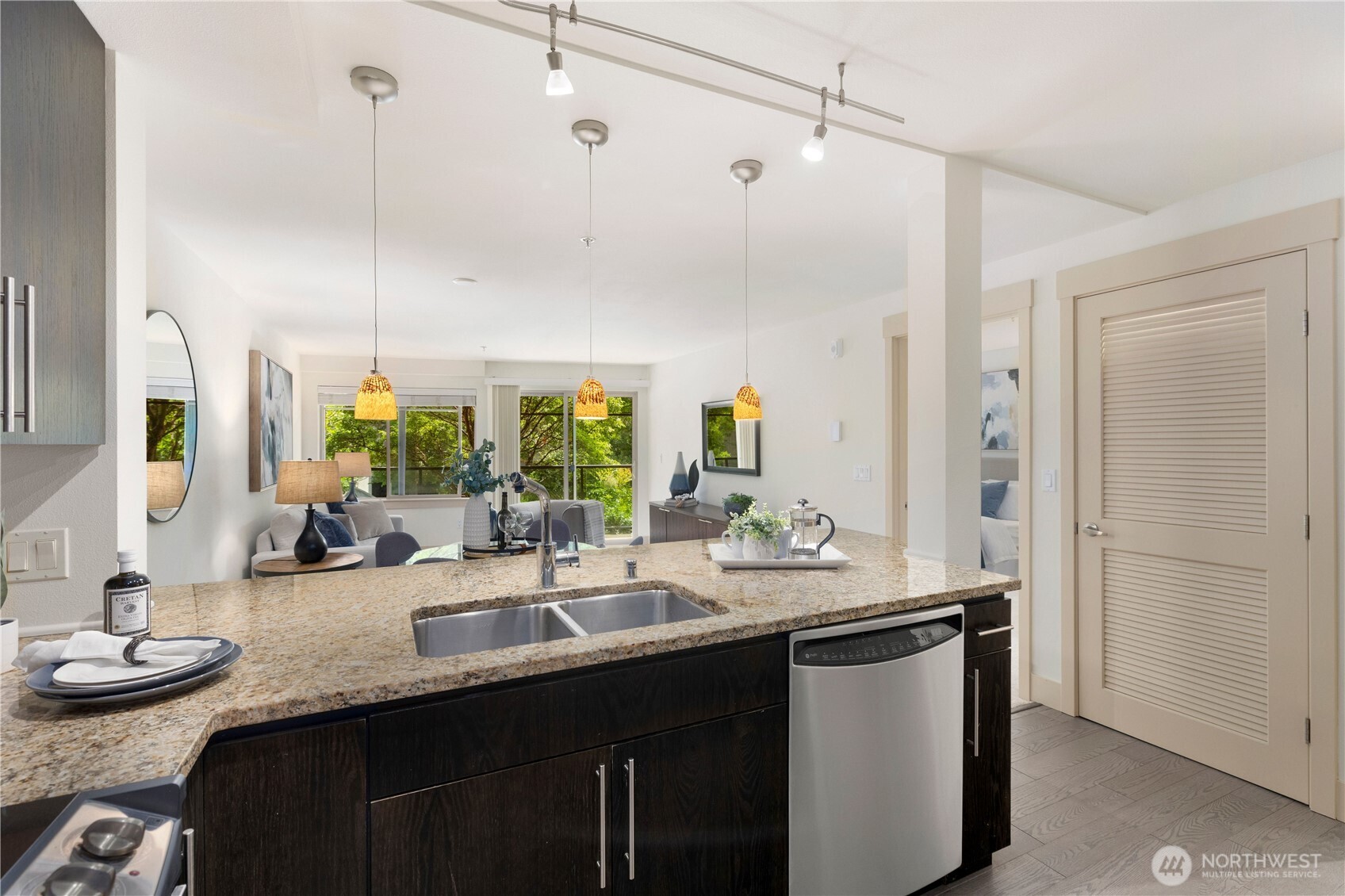511 100th Avenue NE Unit: 109