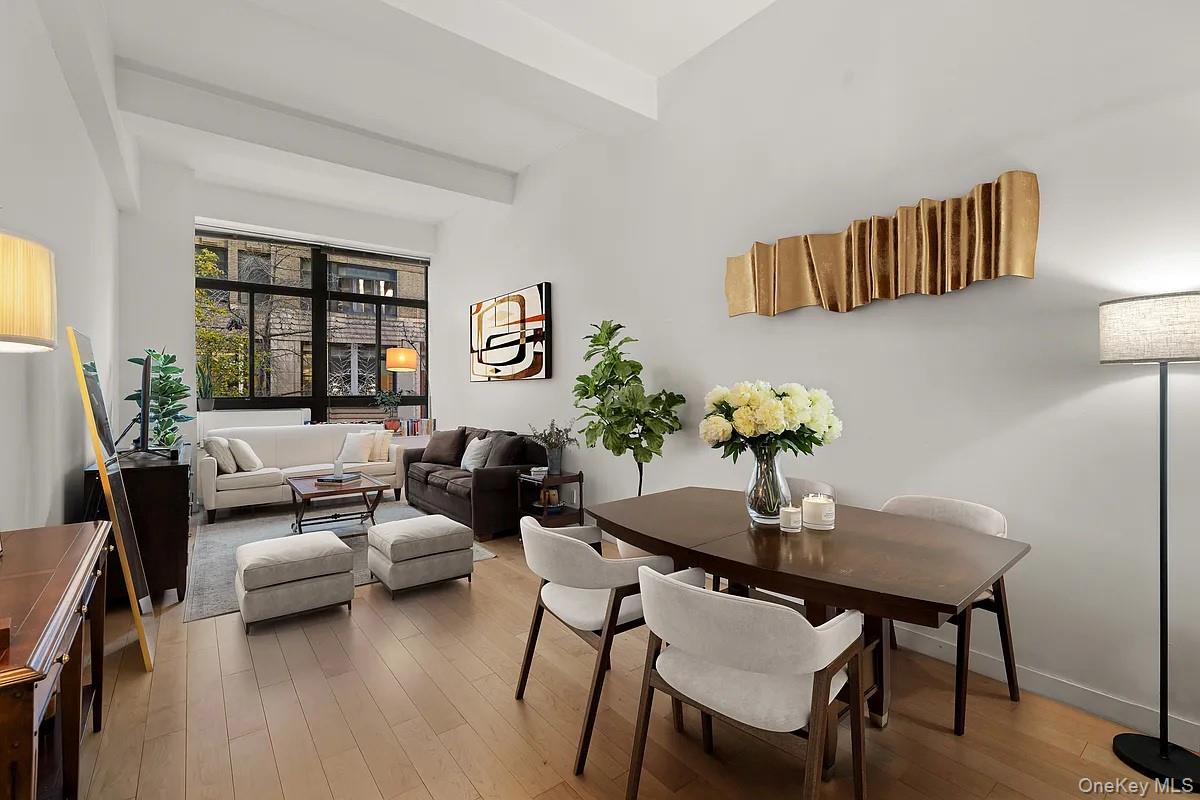 310 E 46th Street Unit: 3T