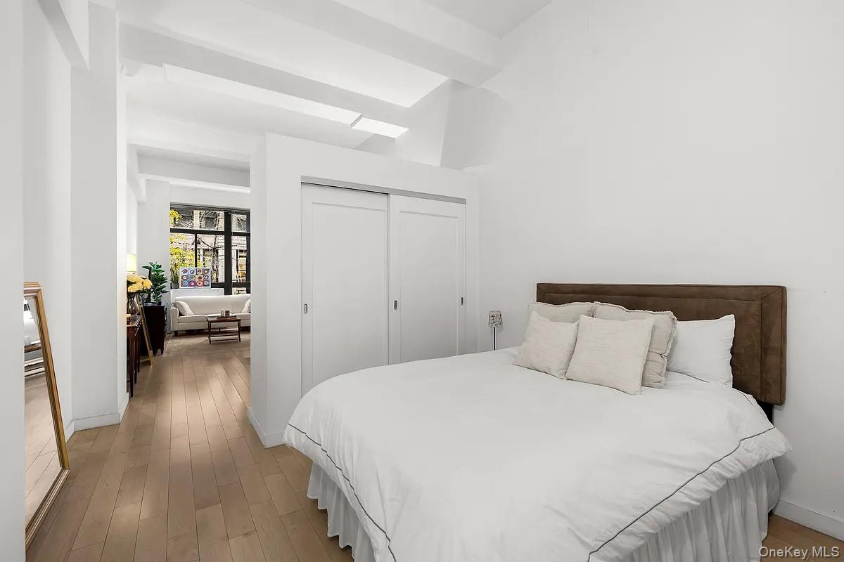 310 E 46th Street Unit: 3T