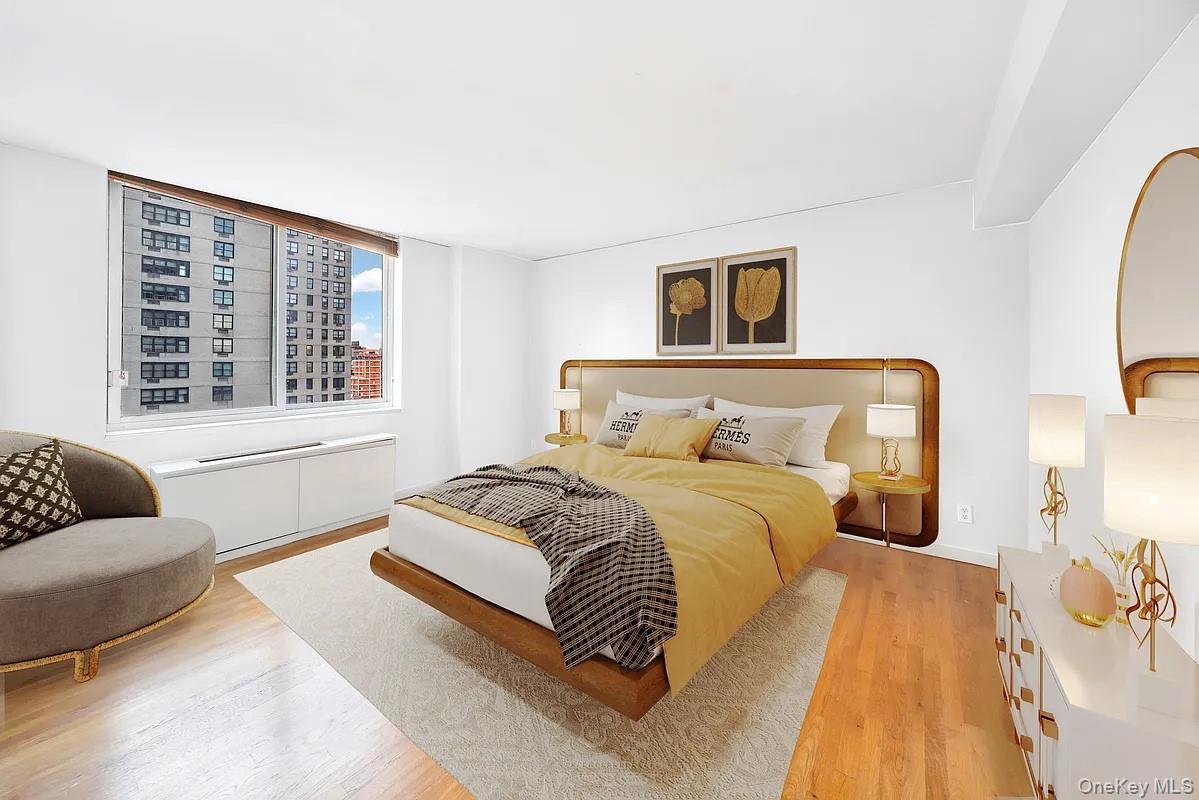 343 East E 74th Street Unit: 34PHD