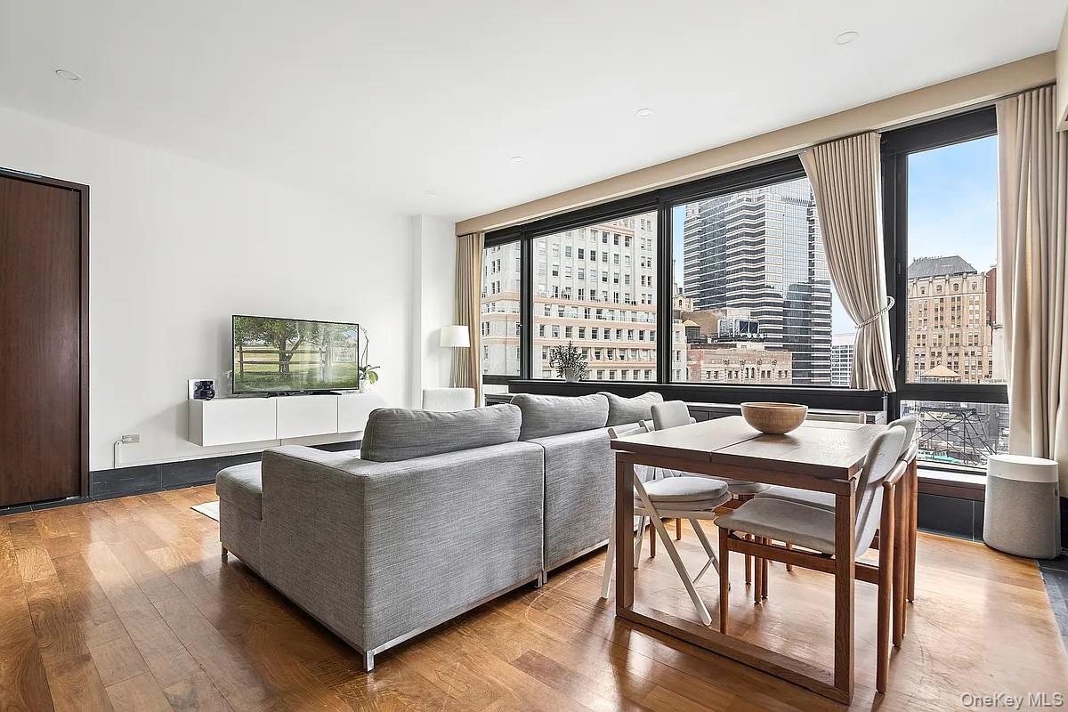 40 Broad Street Unit: #PH3H