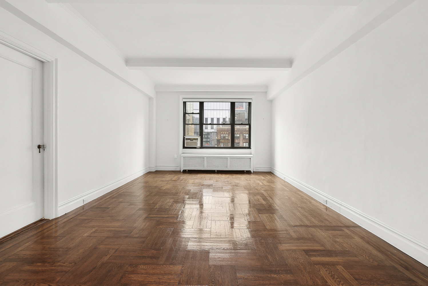 128 CENTRAL Park S 15D