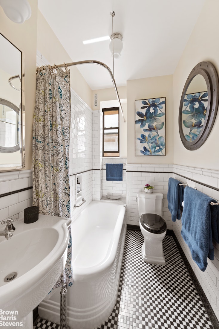 536 W 111TH Street 67