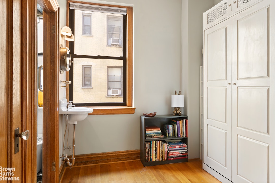 536 W 111TH Street 67