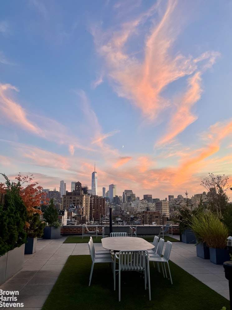 45 W 10TH Street 8B