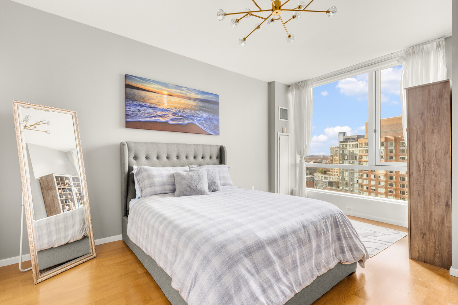 200 CHAMBERS Street 22C