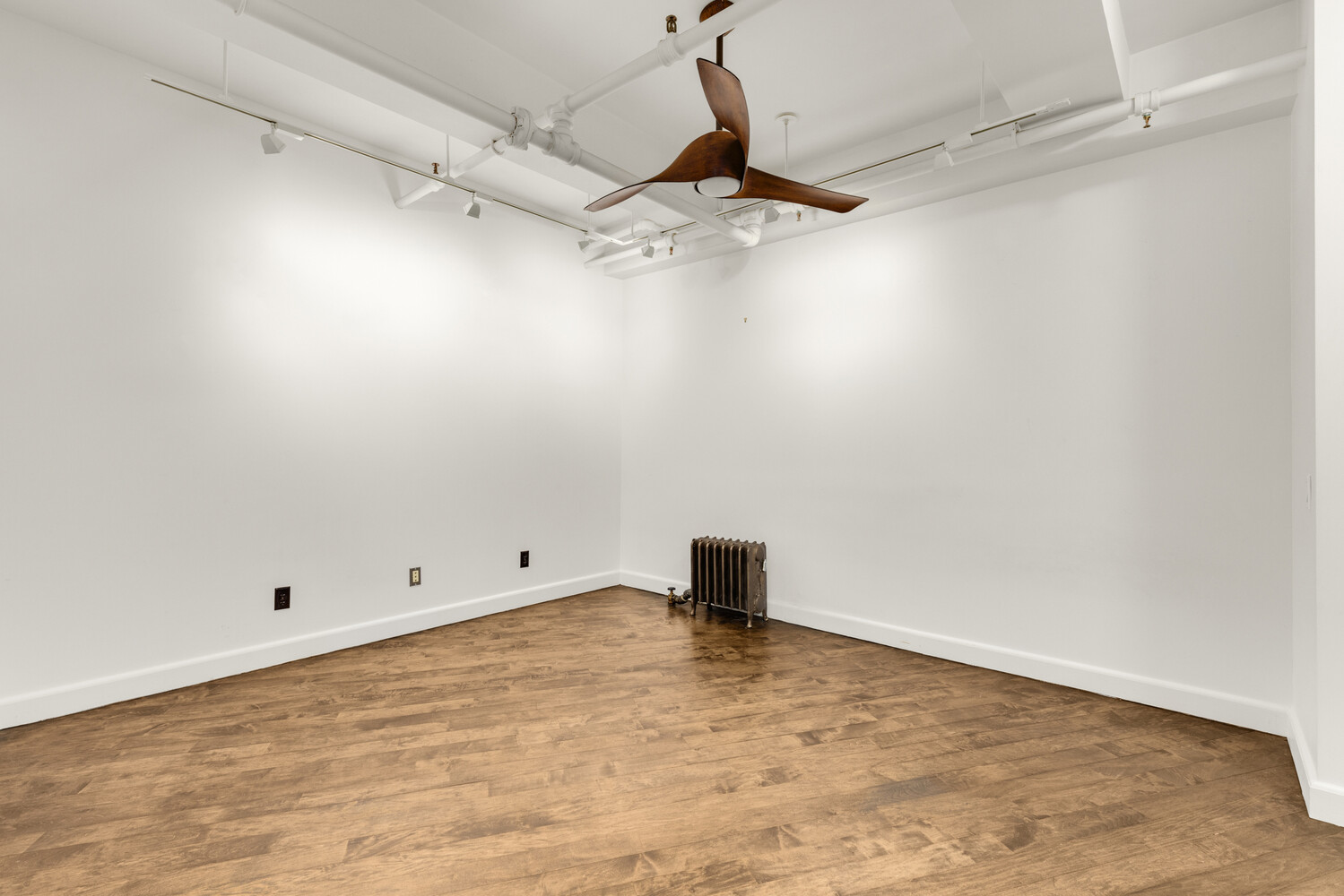 150 W 26TH Street 802