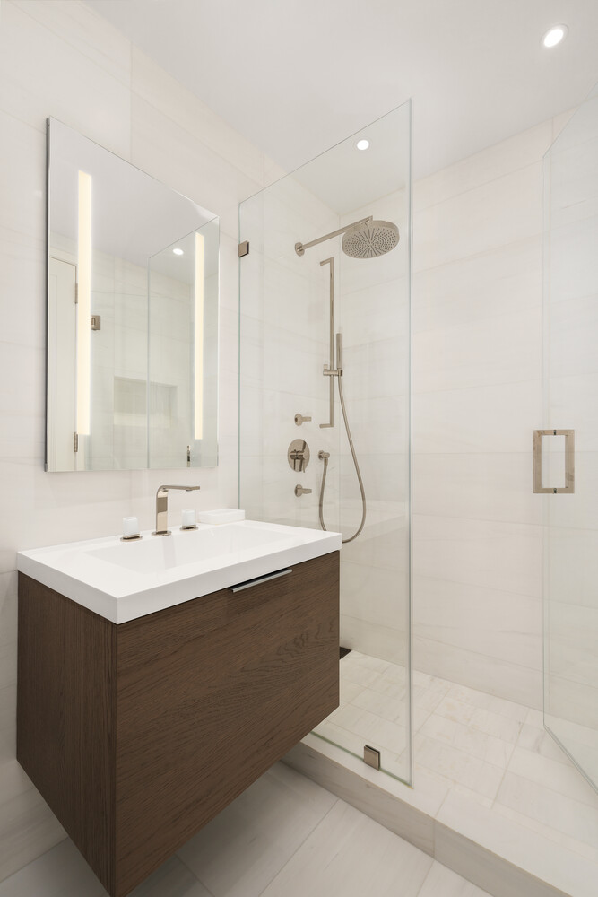 150 COLUMBUS Avenue 26C/27C