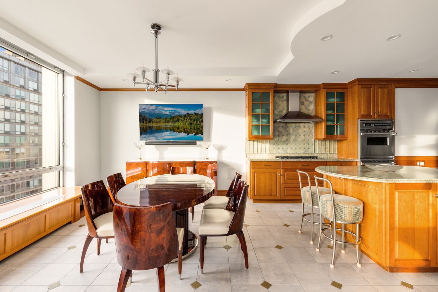 150 COLUMBUS Avenue 26C/27C