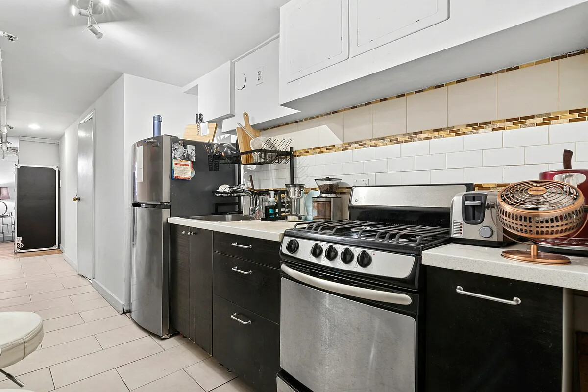 326 56TH Street TH