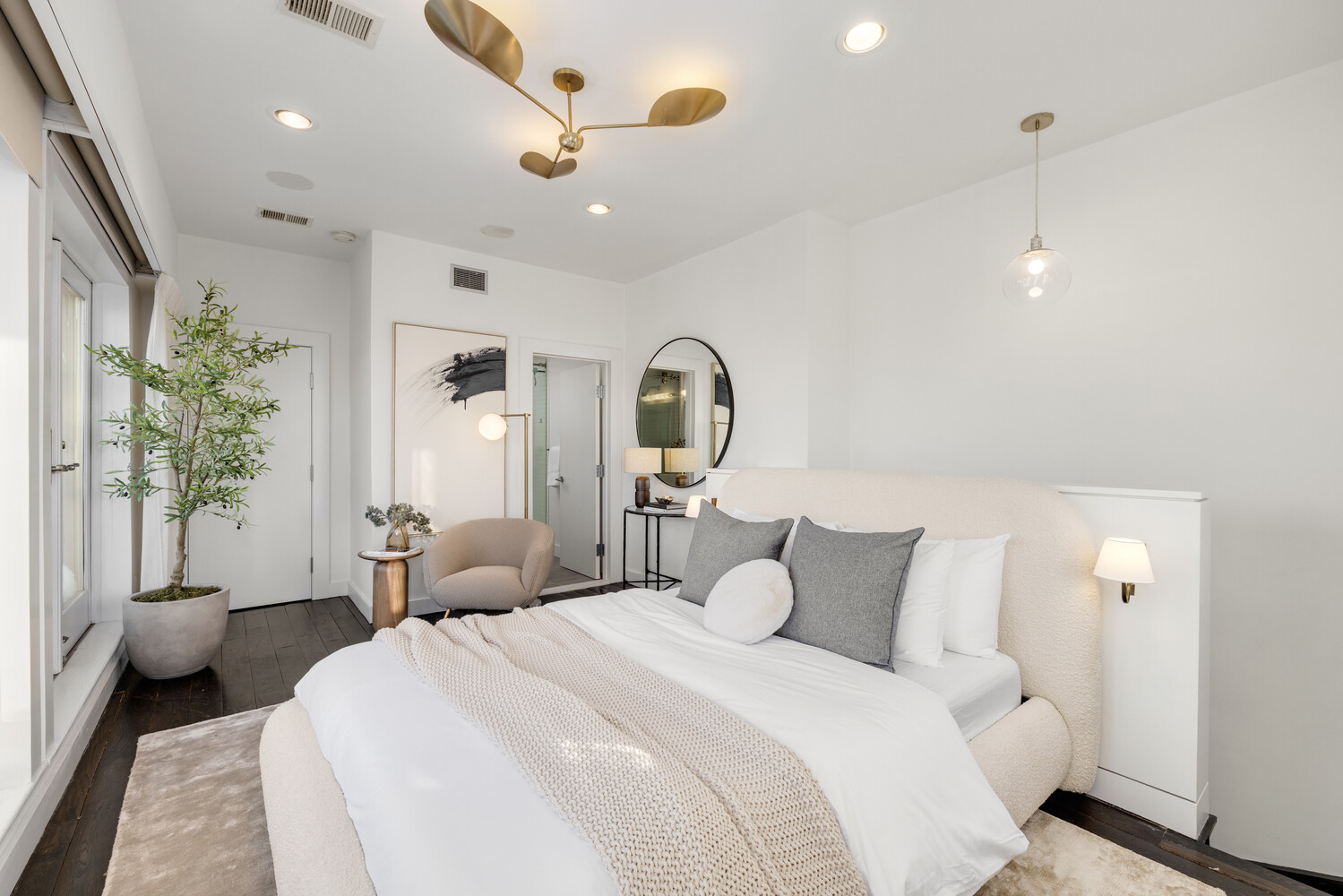 51 WOODHULL Street PHB