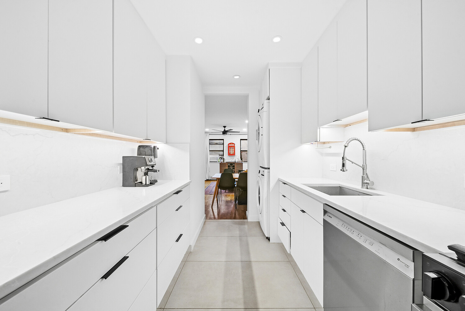 319 E 105TH Street 4D