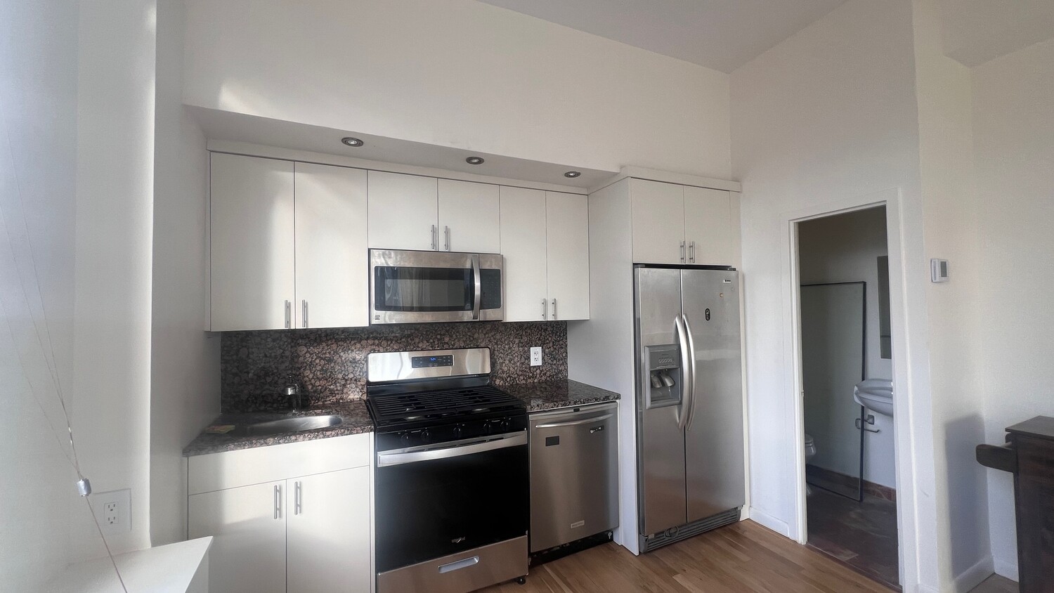 343 E 74TH Street PH34D