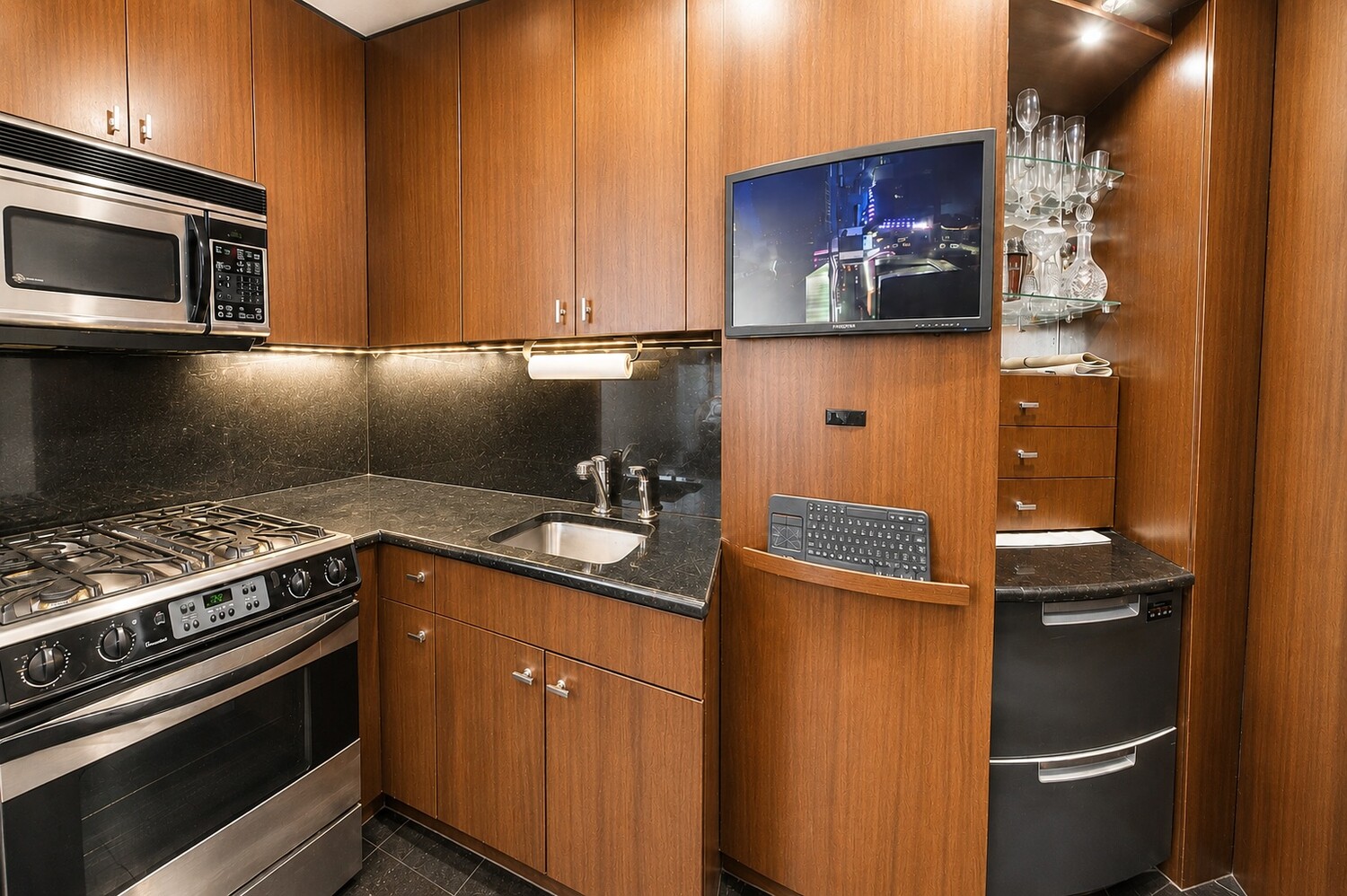 343 E 74TH Street 15D