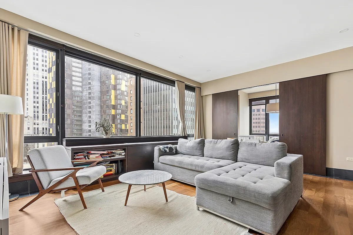 40 BROAD Street PH3H