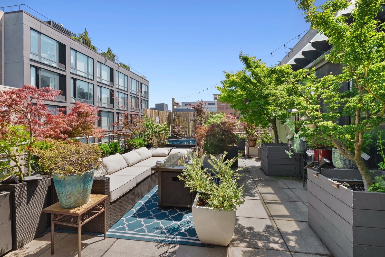 91 GRAND Avenue 4D