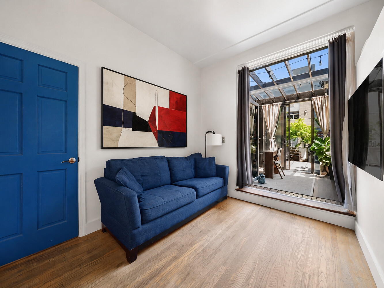 91 GRAND Avenue 4D