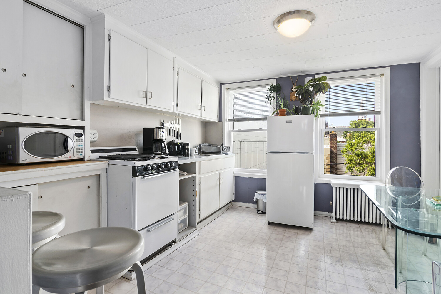 10-16 47TH Avenue 3