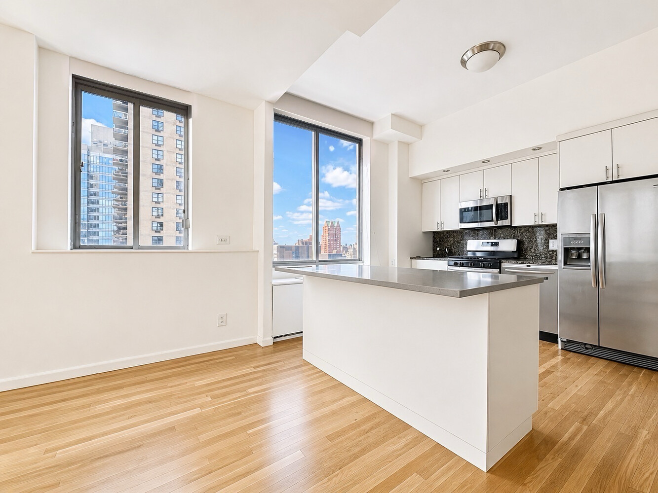 343 E 74TH Street PH34D