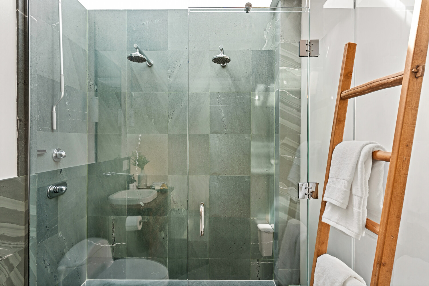 333 W 84TH Street PH
