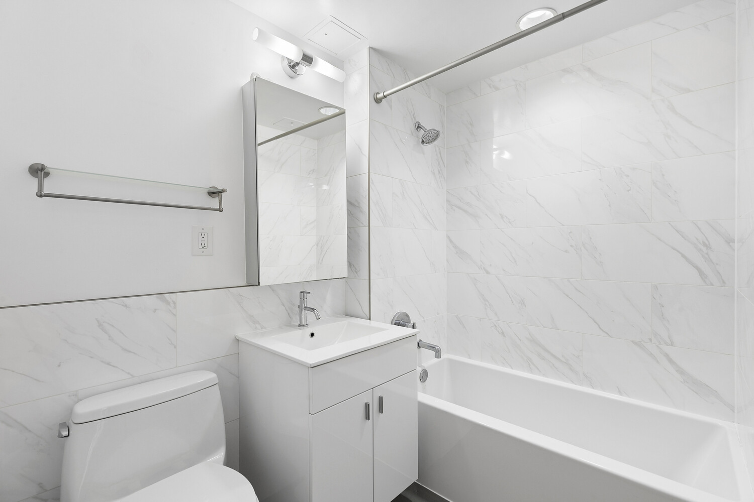 171 W 131ST Street 619