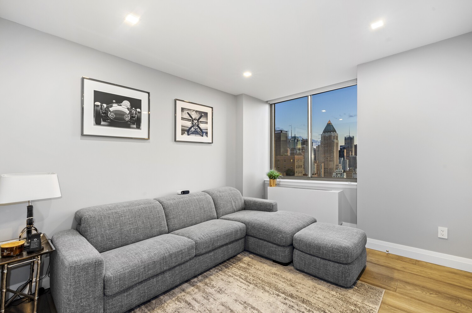 2 COLUMBUS Avenue 29C