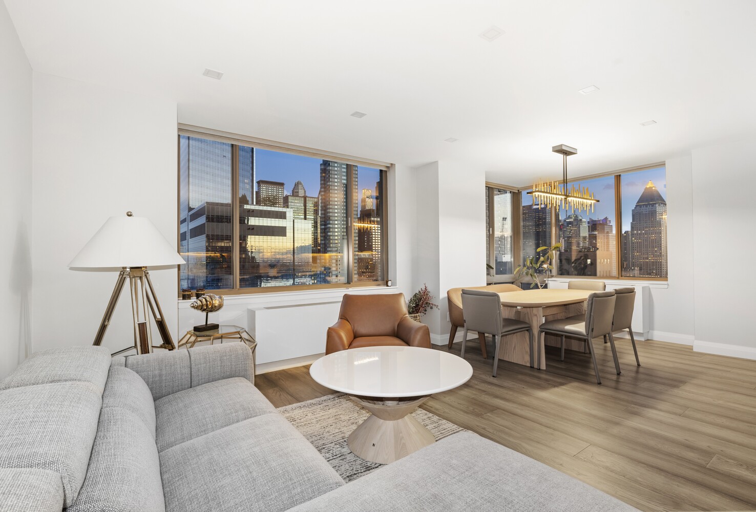 2 COLUMBUS Avenue 29C