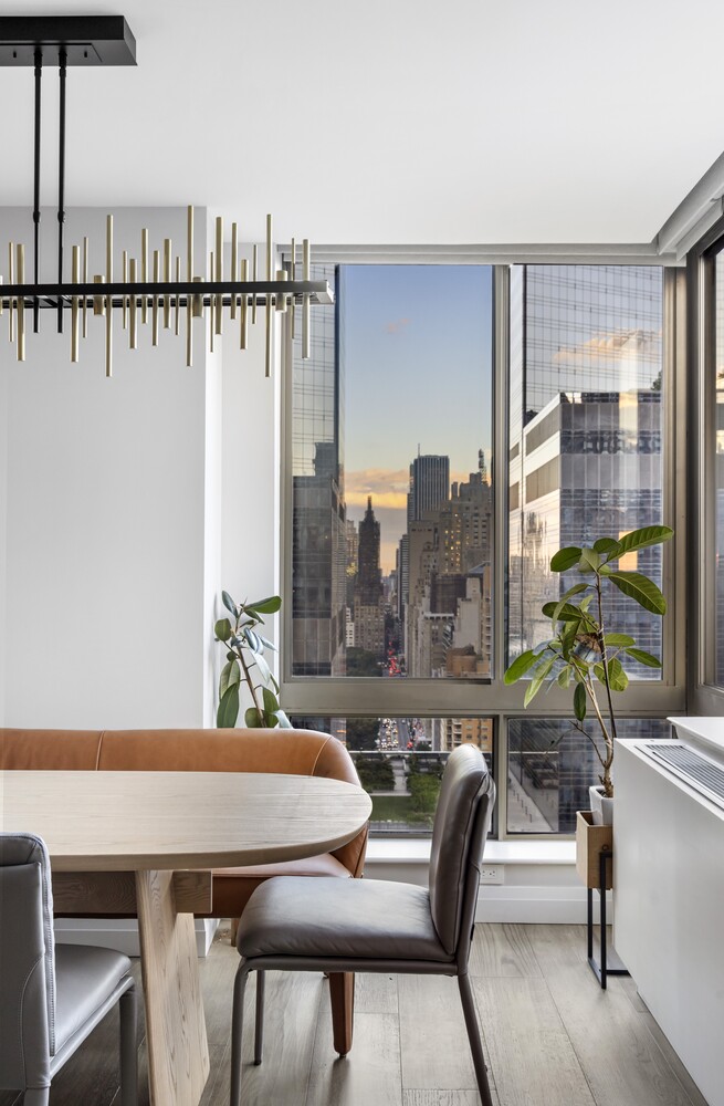 2 COLUMBUS Avenue 29C