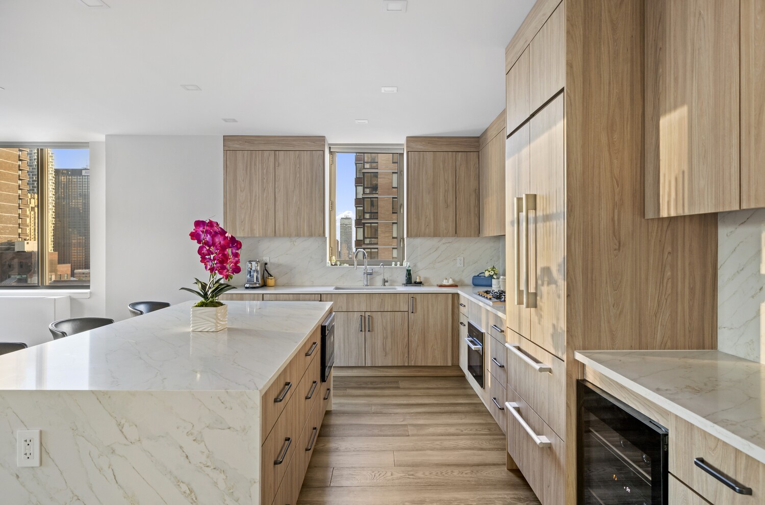 2 COLUMBUS Avenue 29C