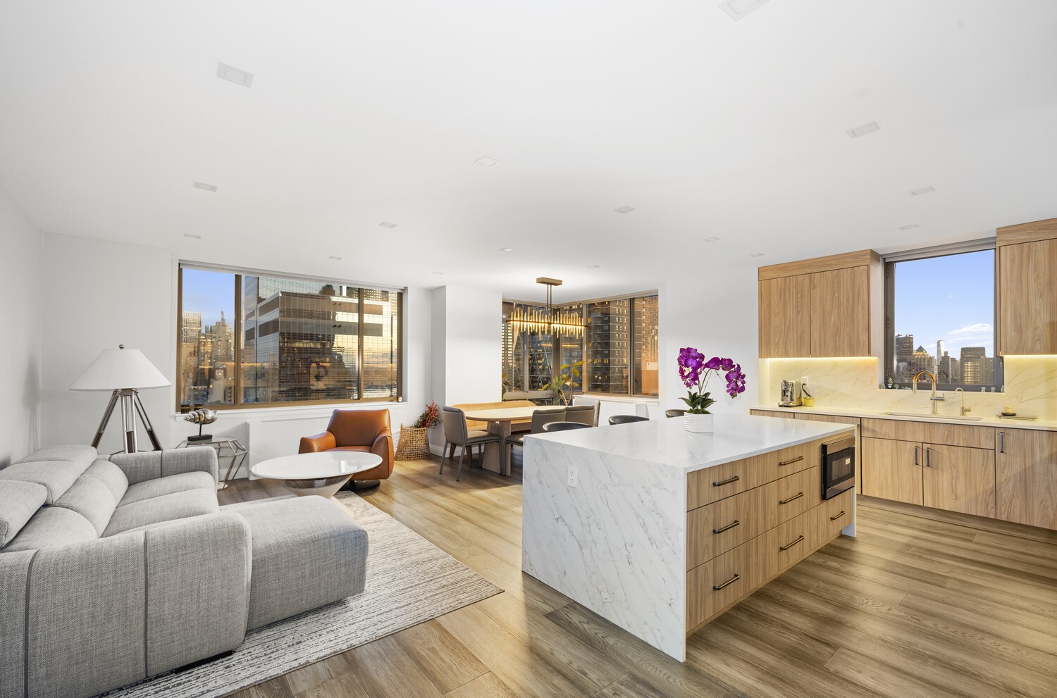 2 COLUMBUS Avenue 29C