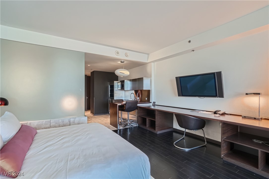 4381 West Flamingo Road 3509