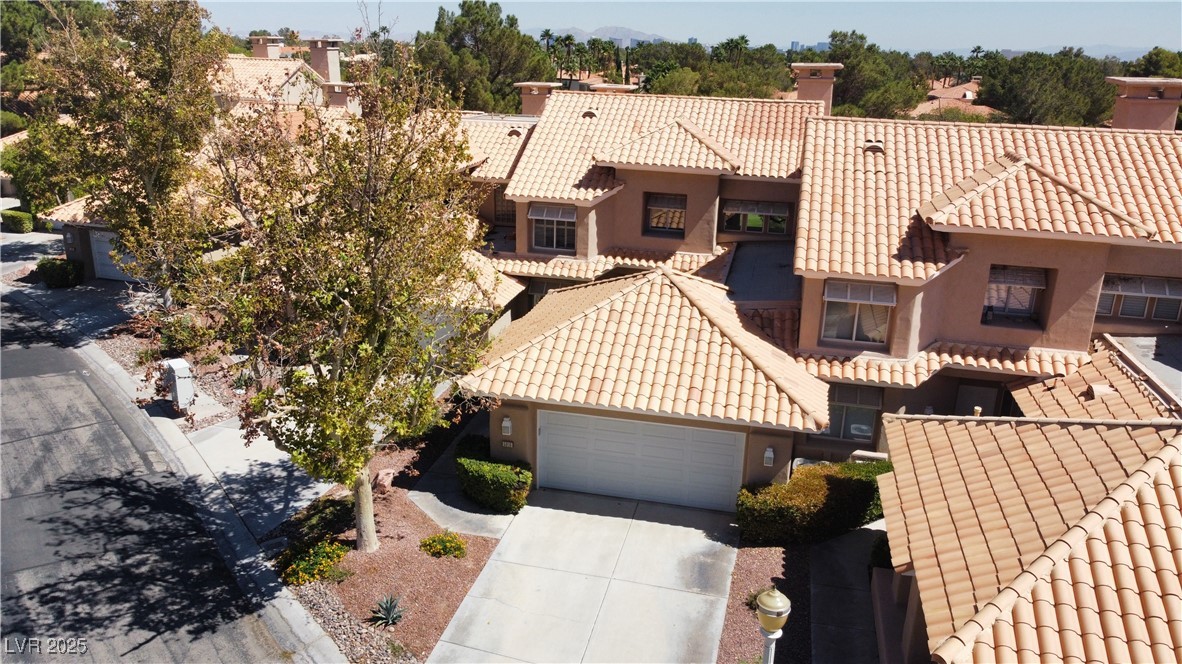 5016 Mount Pleasant Lane