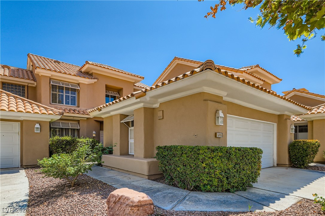 5016 Mount Pleasant Lane
