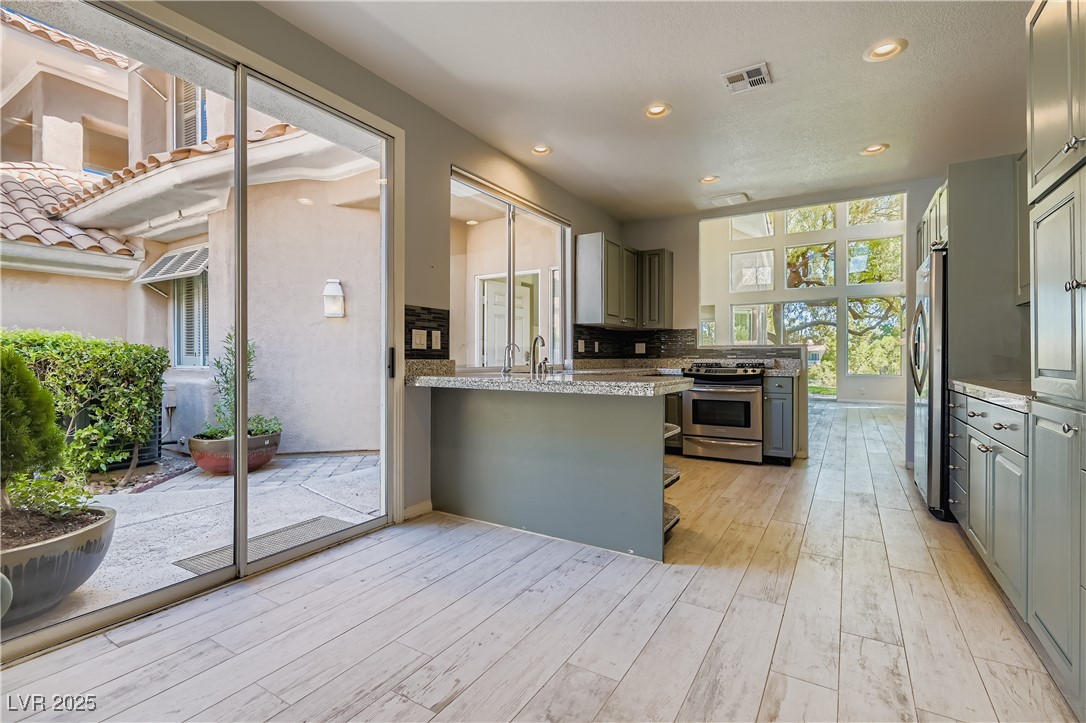 5016 Mount Pleasant Lane