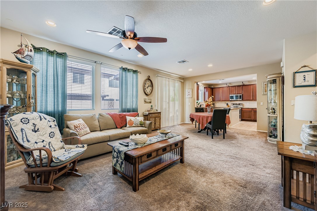 9632 Abbey Pond Avenue