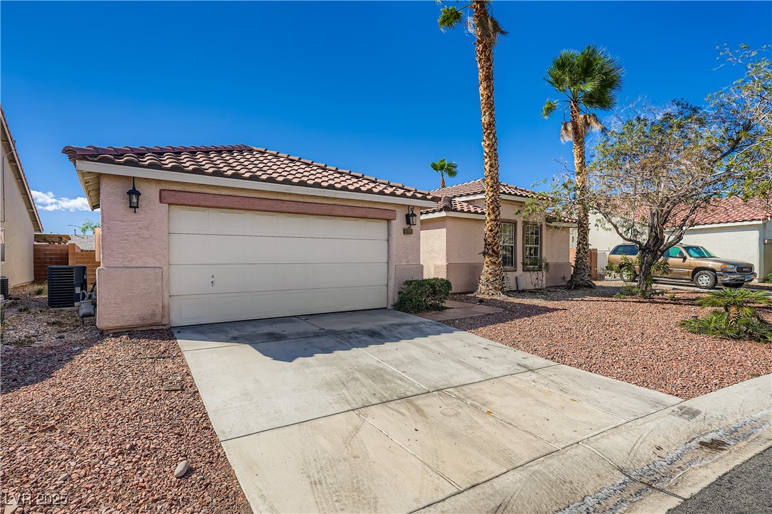 9513 Kelly Creek Avenue