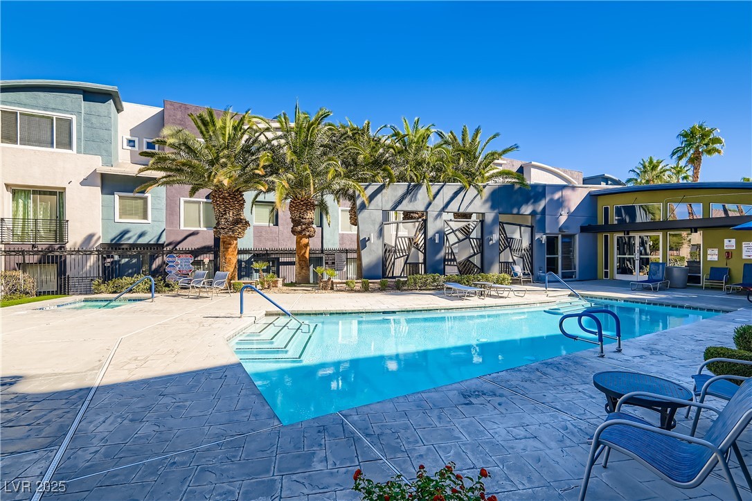 9050 West Tropicana Avenue 1138