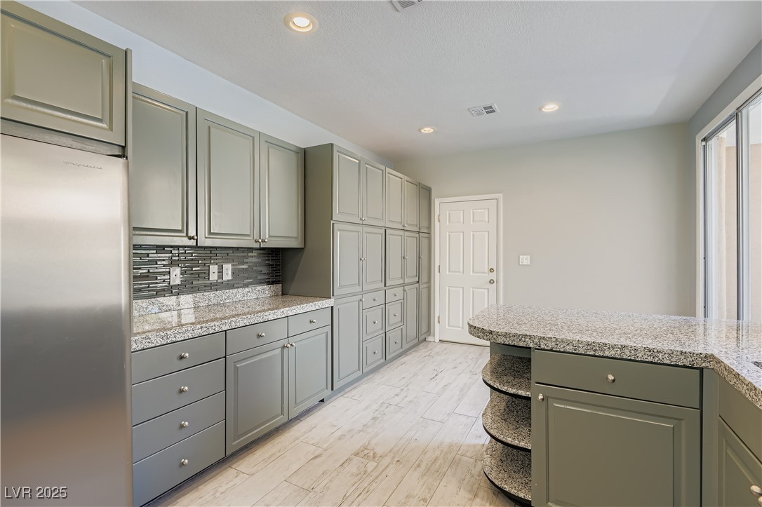 5016 Mount Pleasant Lane